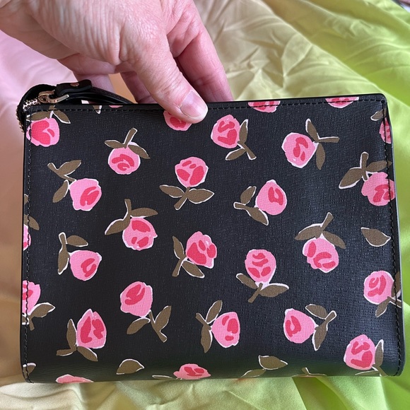 Beautiful Kate Spade PINK ROSE Wristlet - Picture 7 of 7